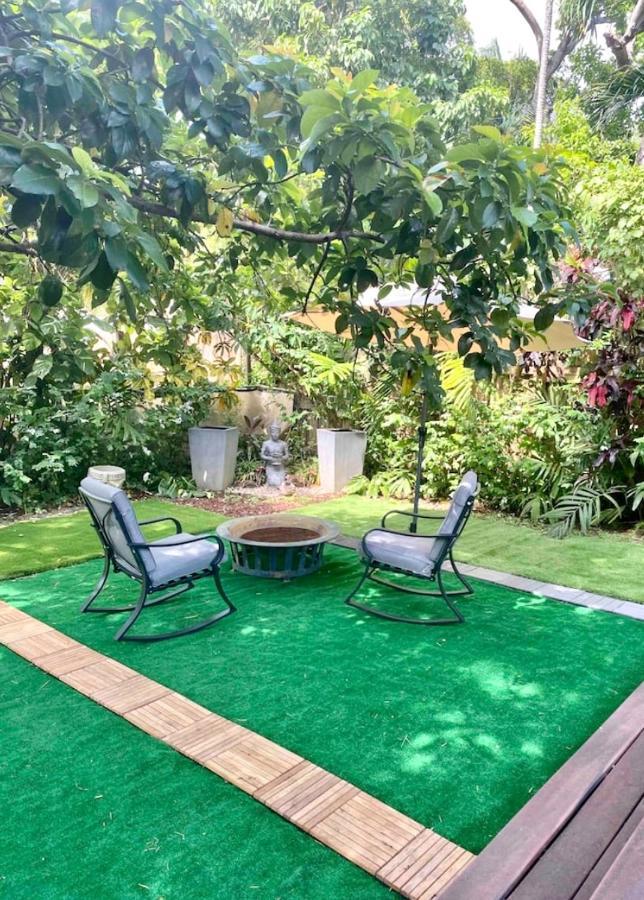 Entire Private Beautiful 2 Bedroom Plus Den House With Gated Front&Back Yard And Free Parking 10Min Drive To Miami Beach Luaran gambar