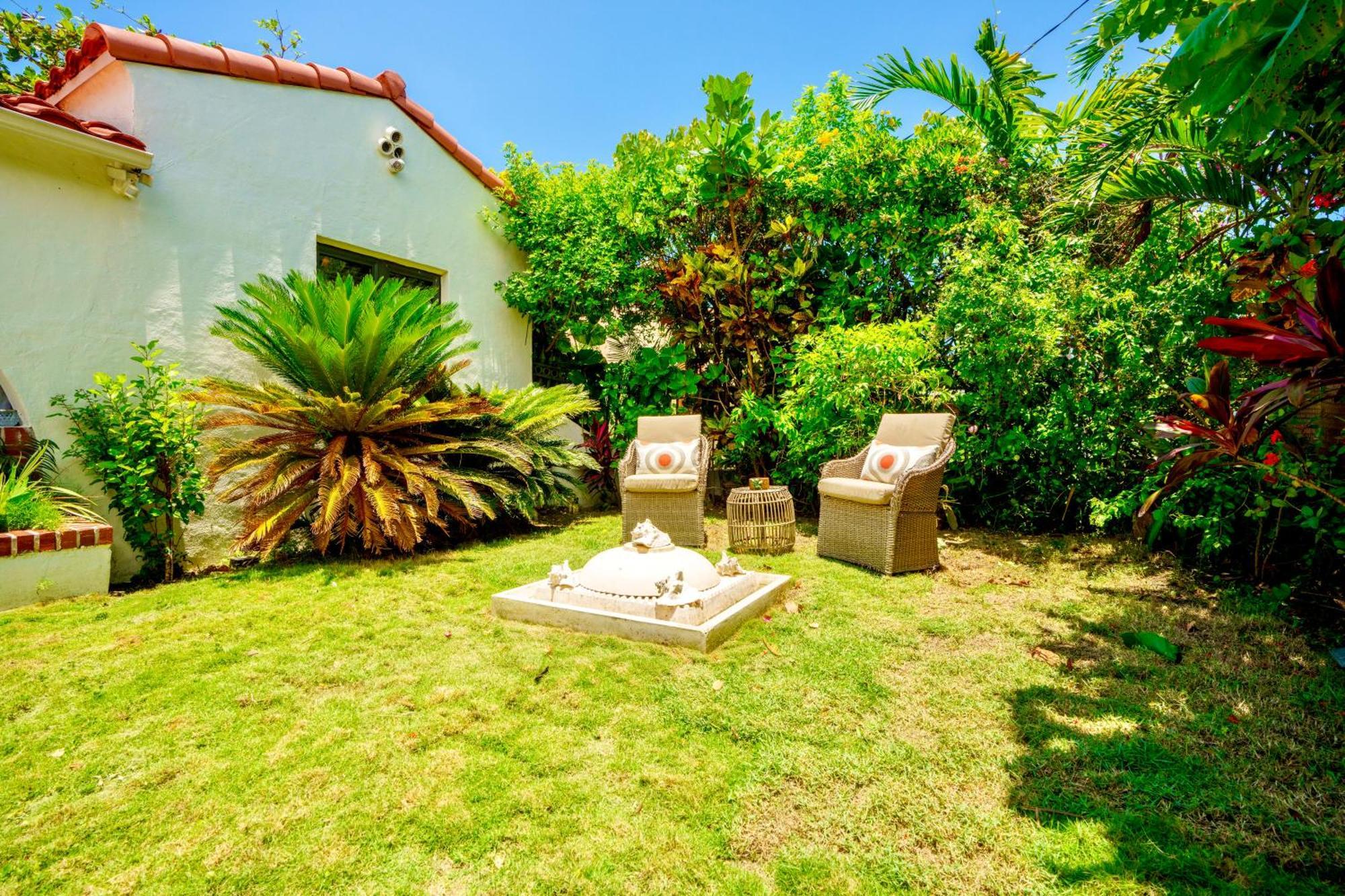 Entire Private Beautiful 2 Bedroom Plus Den House With Gated Front&Back Yard And Free Parking 10Min Drive To Miami Beach Luaran gambar